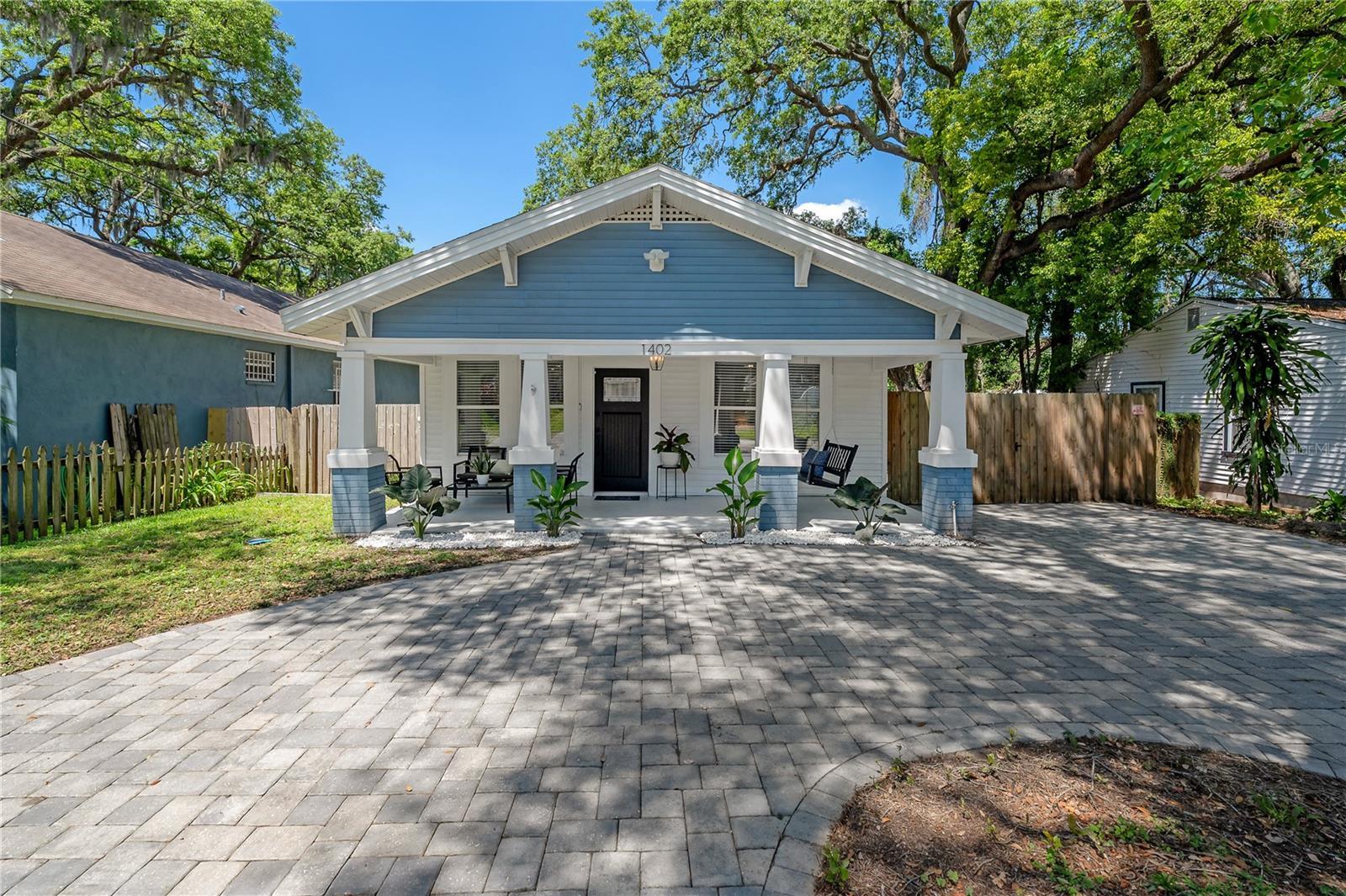Photo one of 1402 E Curtis St Tampa FL 33603 | MLS T3519526