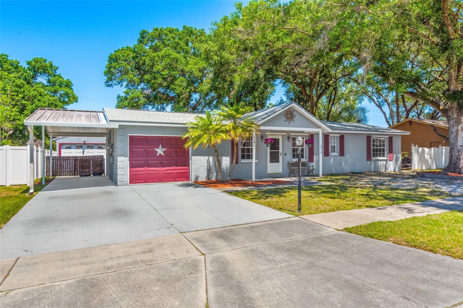 Photo one of 2016 Whispering Sands Ct Dover FL 33527 | MLS T3519713