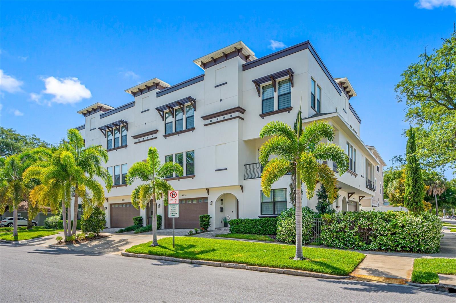 Photo one of 402 S Melville Ave # 2 Tampa FL 33606 | MLS T3520697