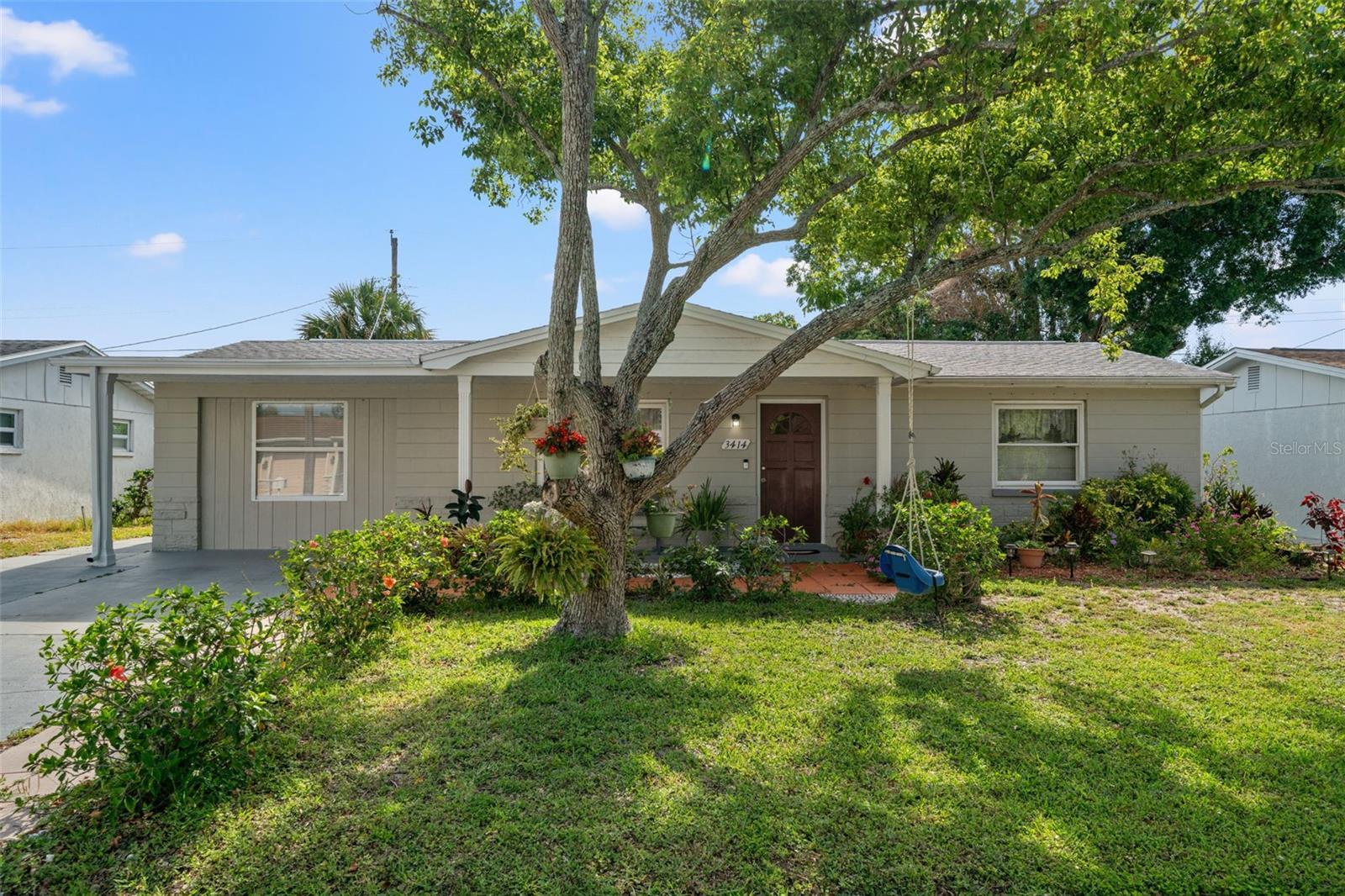 Photo one of 3414 Bedford St Holiday FL 34690 | MLS T3521063