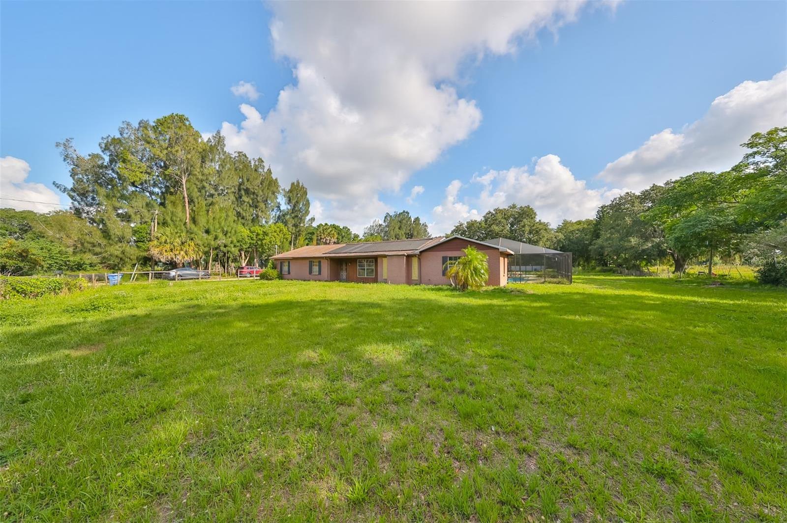 Photo one of 12922 672 Hwy Riverview FL 33579 | MLS T3529158