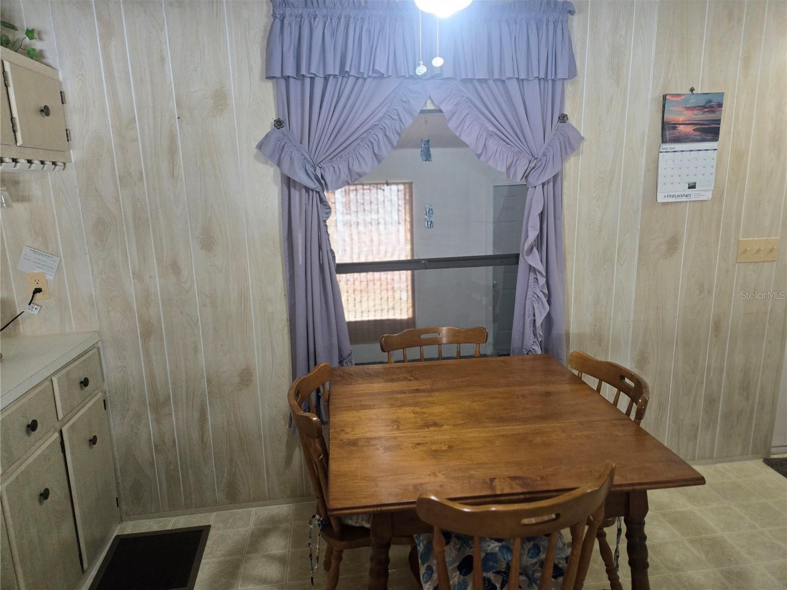 Photo #11