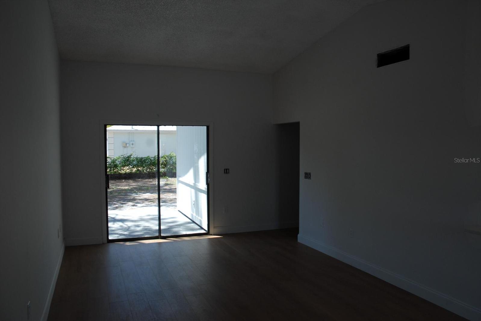 Photo #13