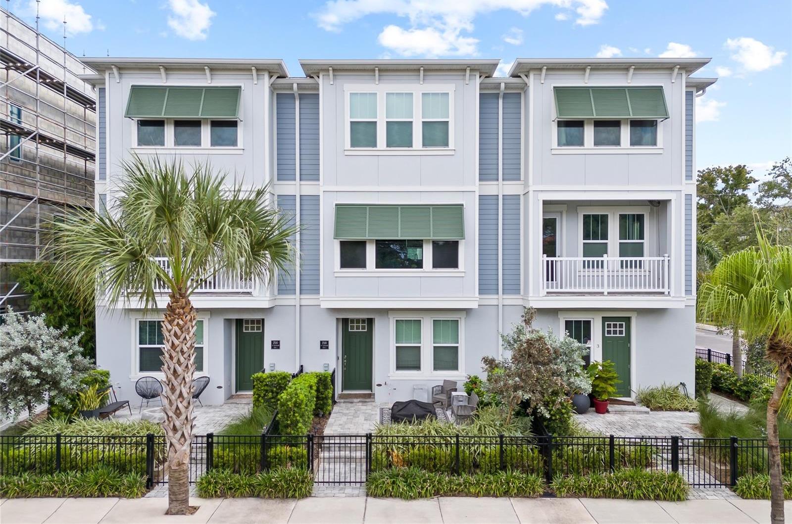Photo one of 2510 W Cleveland St # 2 Tampa FL 33609 | MLS TB8301041