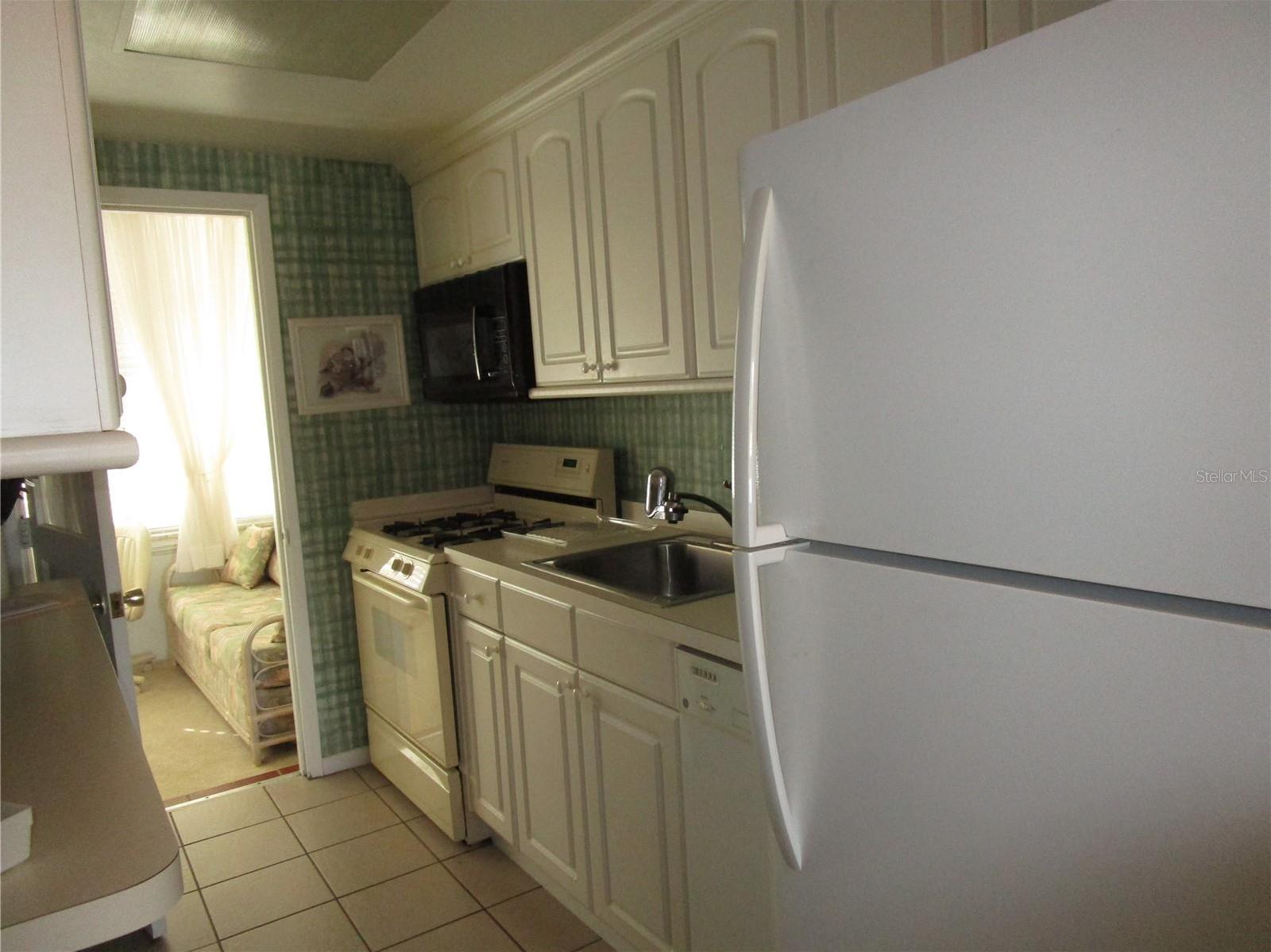 Photo #15