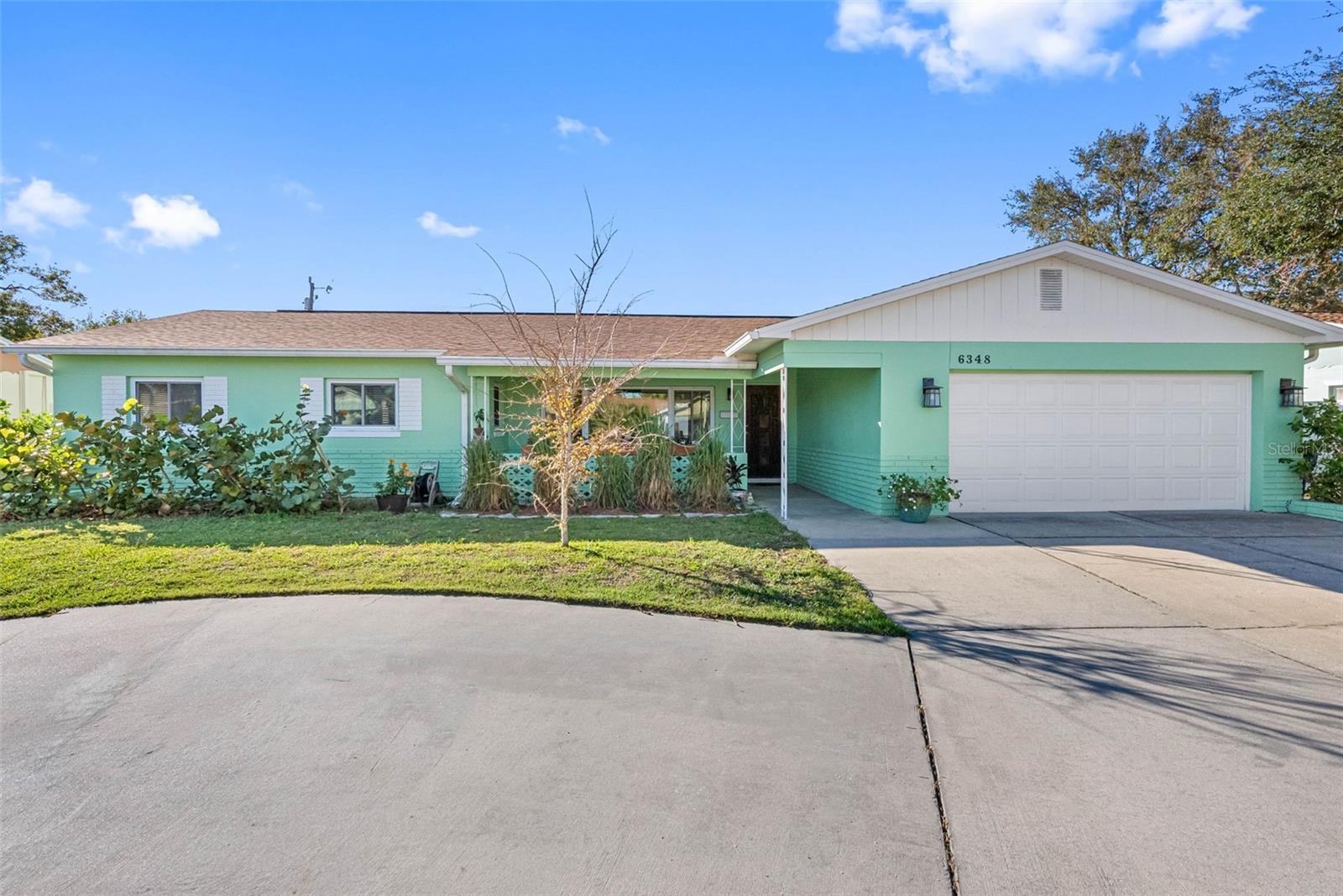 Photo one of 6348 29Th N Ave St Petersburg FL 33710 | MLS TB8324181