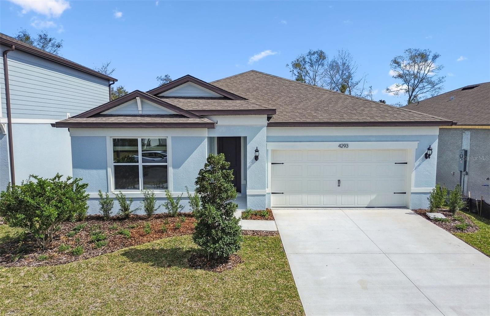 Photo one of 4293 Big Sky Dr Spring Hill FL 34604 | MLS TB8325477