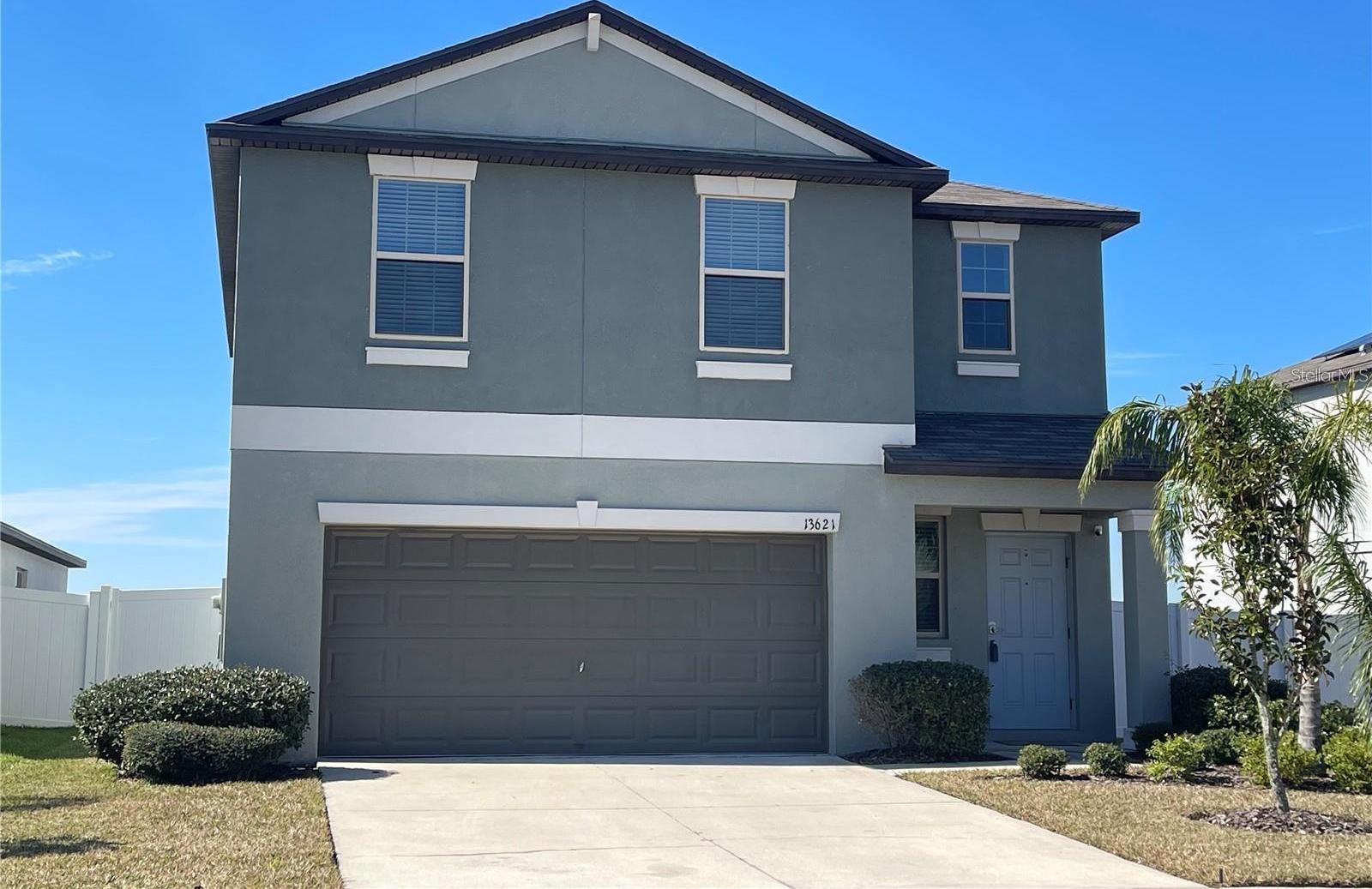 Photo one of 13621 Willow Bluestar Loop Riverview FL 33579 | MLS TB8335599