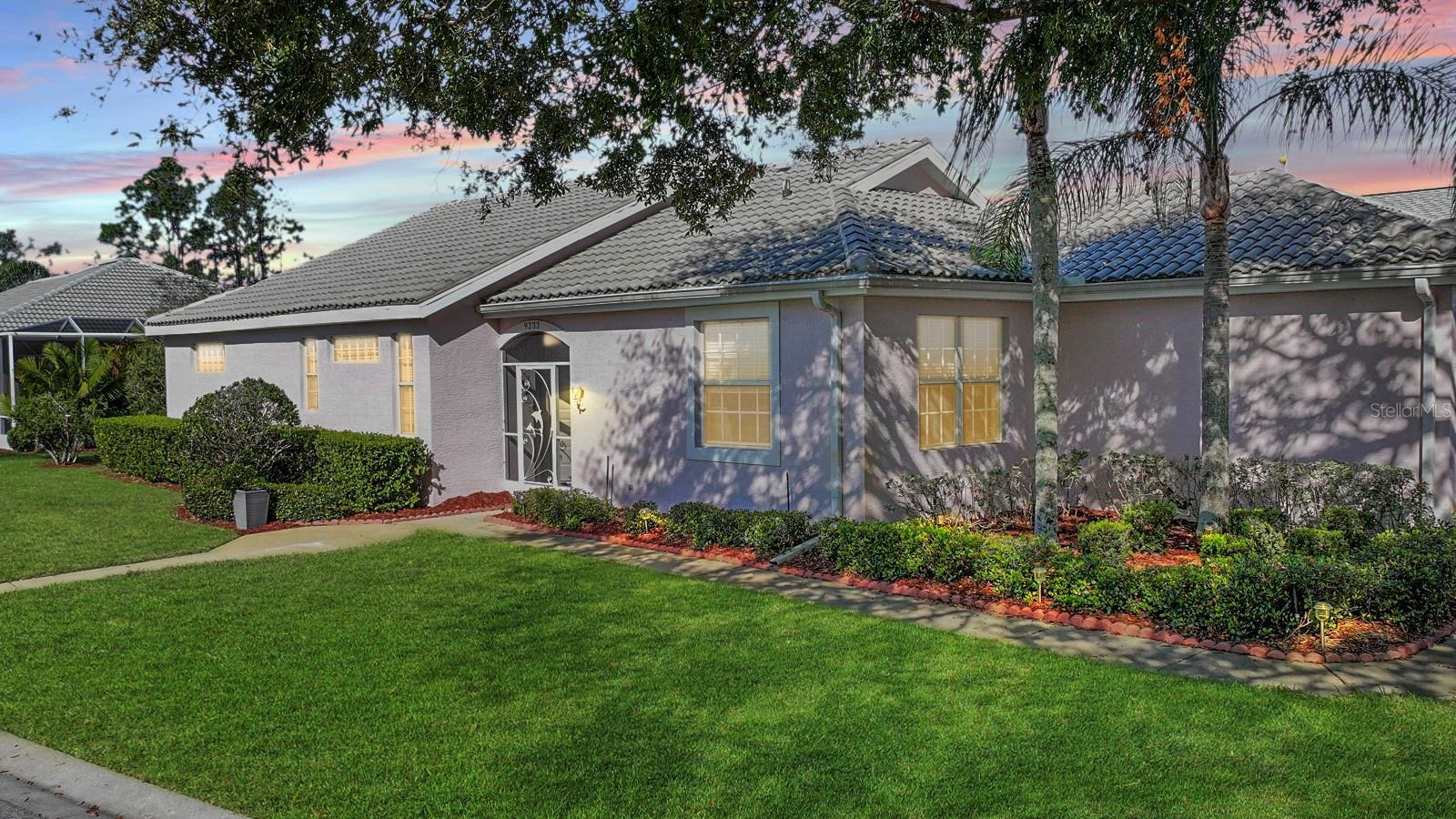 Photo one of 9233 Souchak Dr Trinity FL 34655 | MLS TB8347465