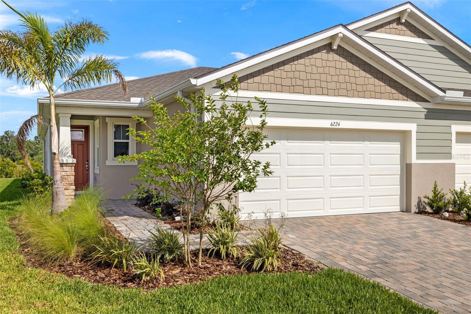 Photo one of 6224 Timberdale Ave Wesley Chapel FL 33545 | MLS TB8349993