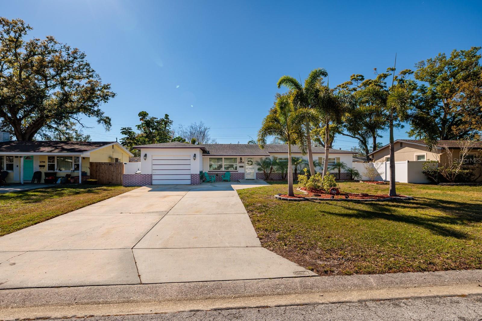 Photo one of 2800 57Th N St St Petersburg FL 33710 | MLS TB8352140