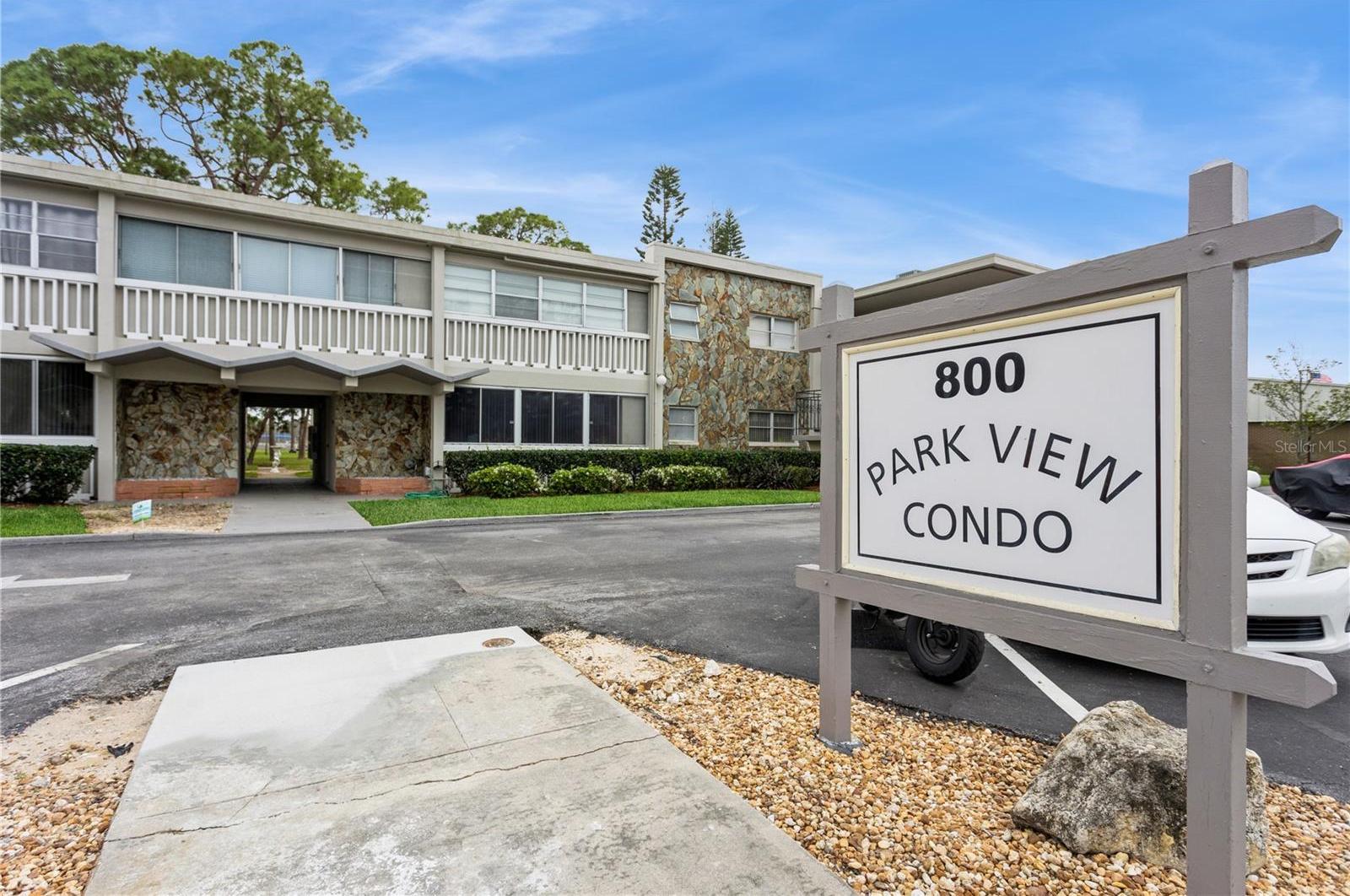 Photo one of 800 71St N Ave # 8 St Petersburg FL 33702 | MLS TB8354271