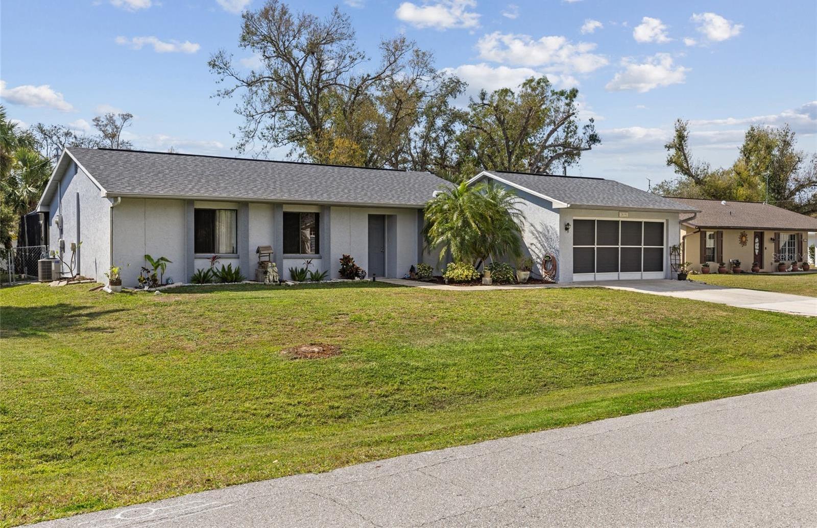 Photo one of 20191 Rutherford Ave Port Charlotte FL 33952 | MLS TB8355053