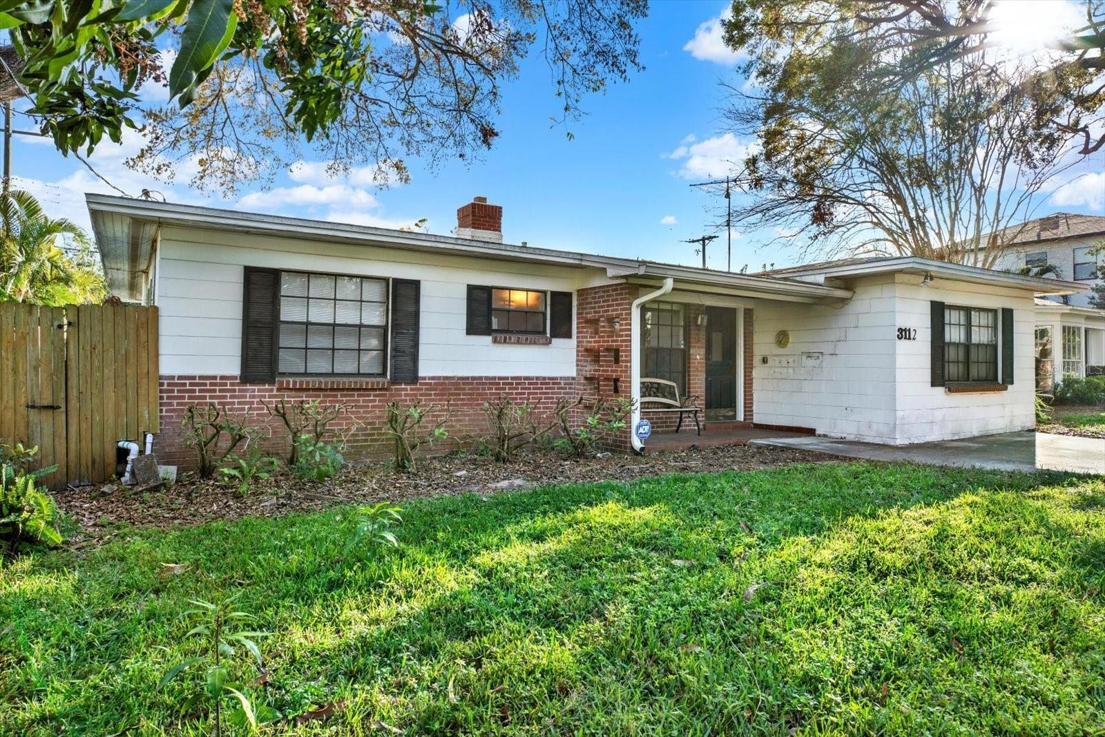Photo one of 3112 S Julia Cir Tampa FL 33629 | MLS TB8356728