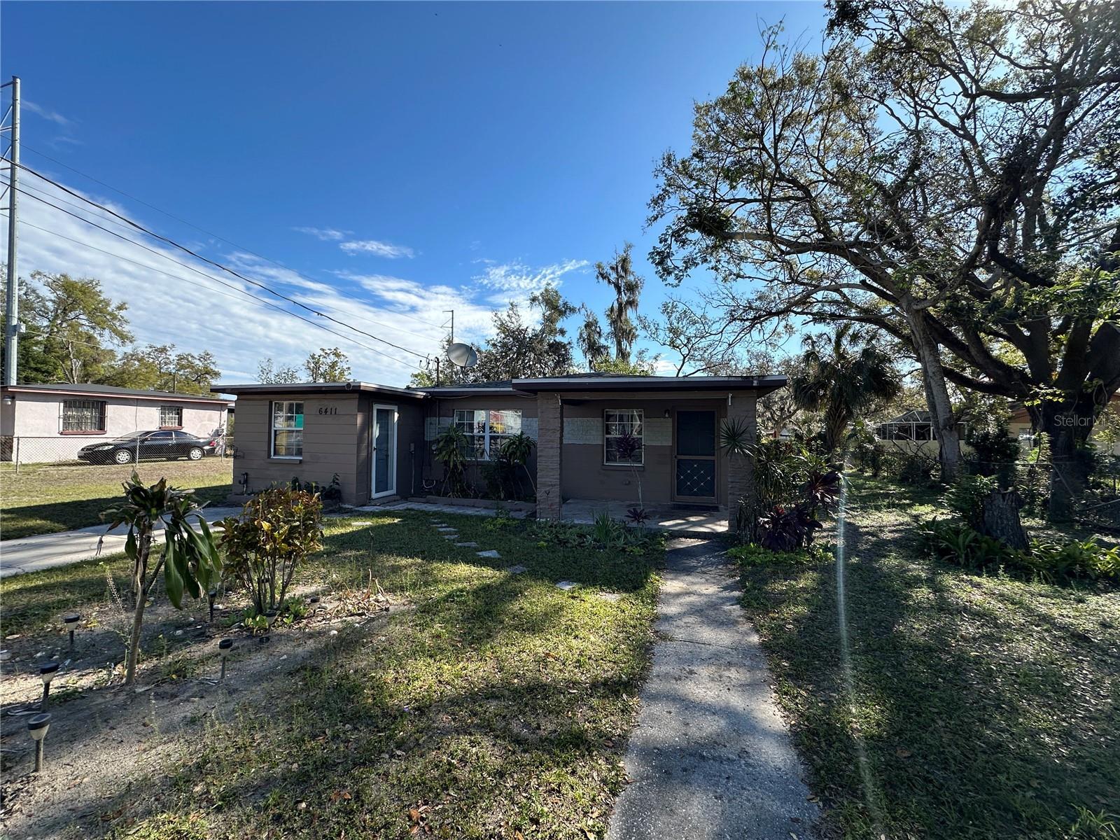 Photo one of 6411 N 34Th St Tampa FL 33610 | MLS TB8356700