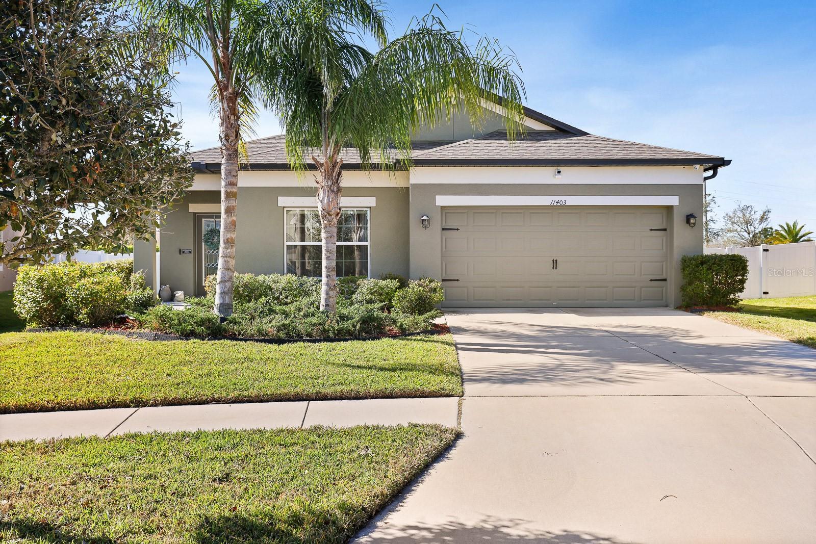 Photo one of 11403 Alachua Creek Ln Riverview FL 33579 | MLS TB8358566