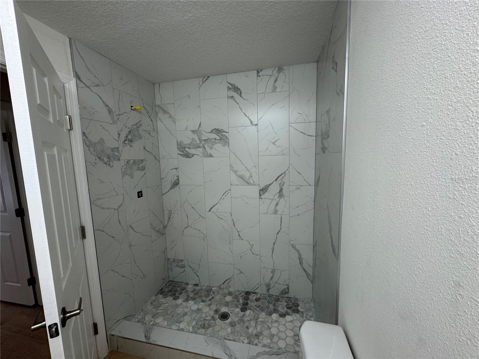 Photo #10