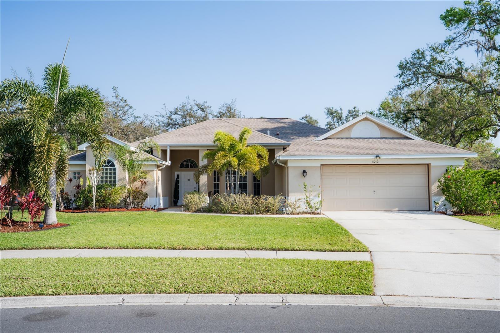 Photo one of 3212 Kilmer Dr Plant City FL 33566 | MLS TB8359774