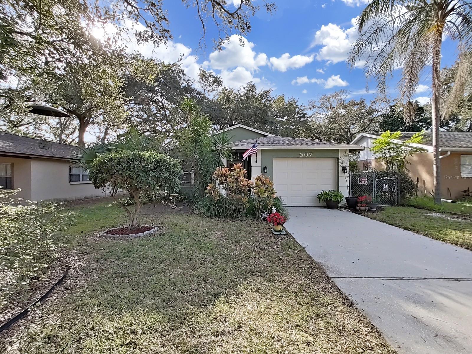 Photo one of 507 7Th Ne Ave Largo FL 33770 | MLS TB8359994