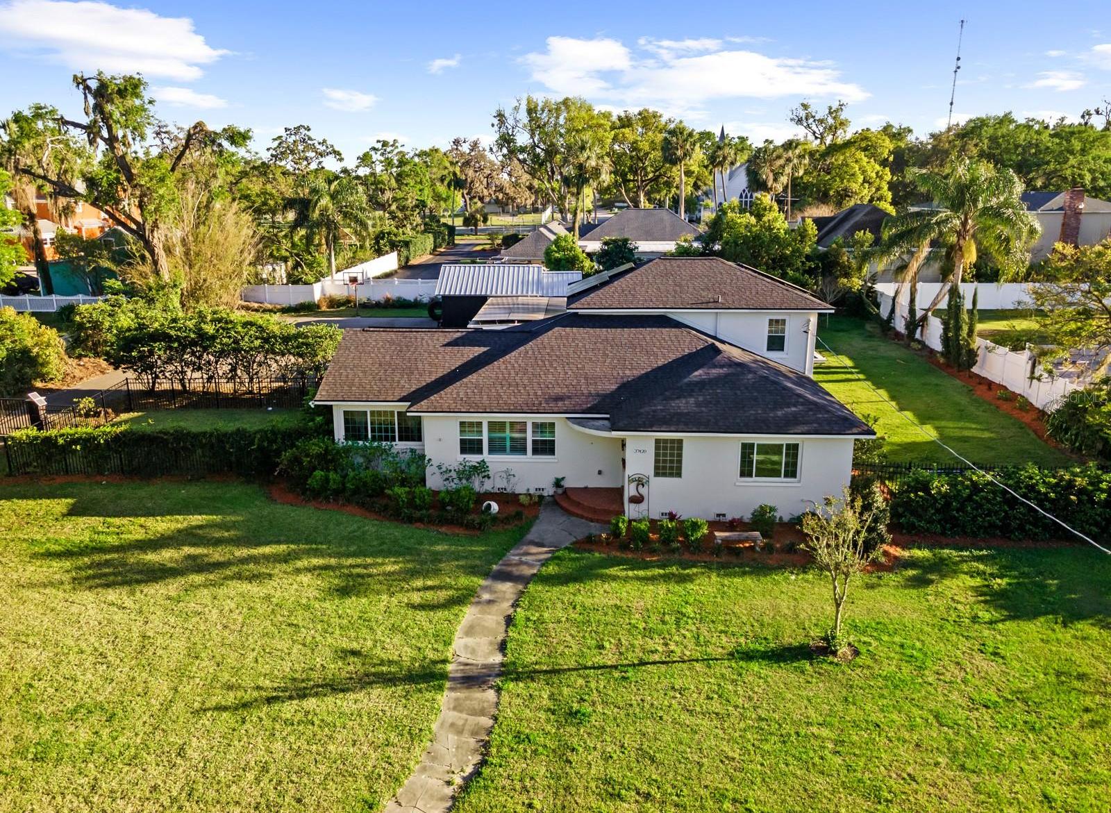 Photo one of 37420 Meridian Ave Dade City FL 33525 | MLS TB8360339
