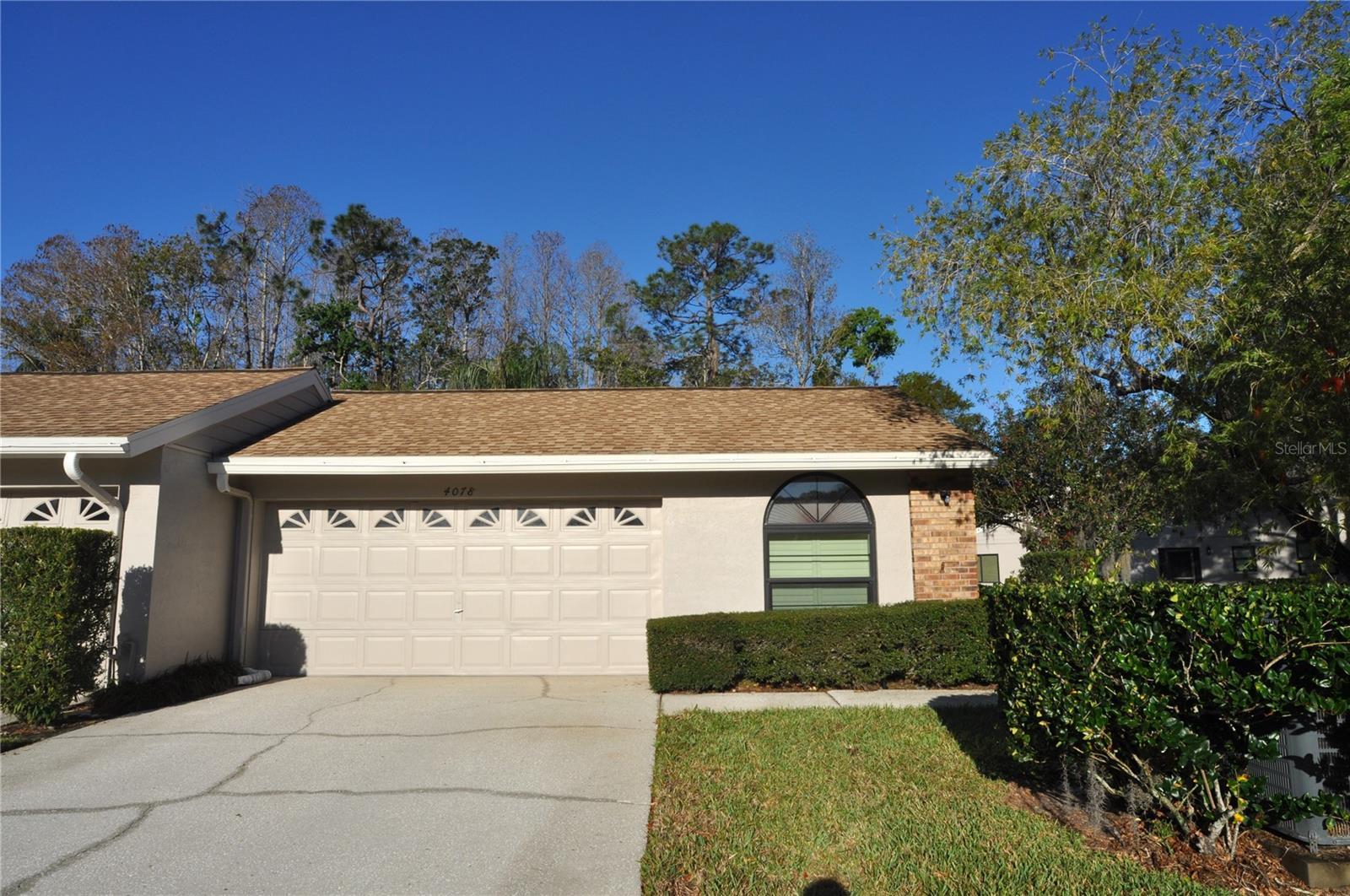 Photo one of 4078 Salem Square Pkwy Palm Harbor FL 34685 | MLS TB8360641