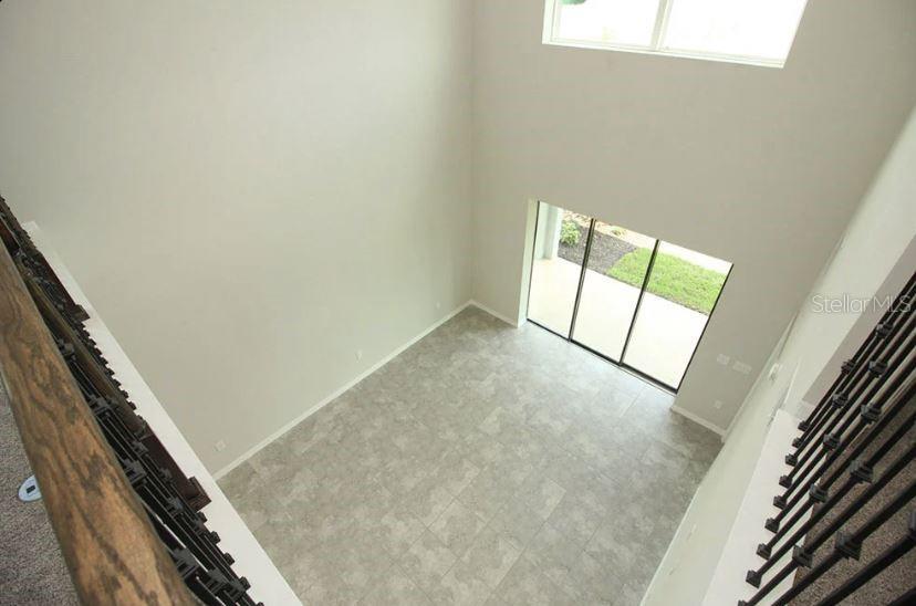 Photo #11