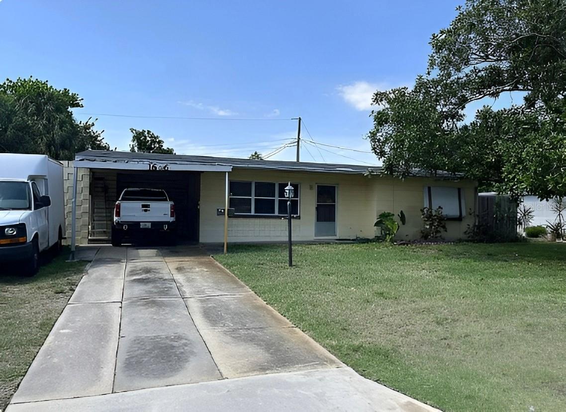 Photo one of 1606 Marilyn Ave Bradenton FL 34207 | MLS TB8364389