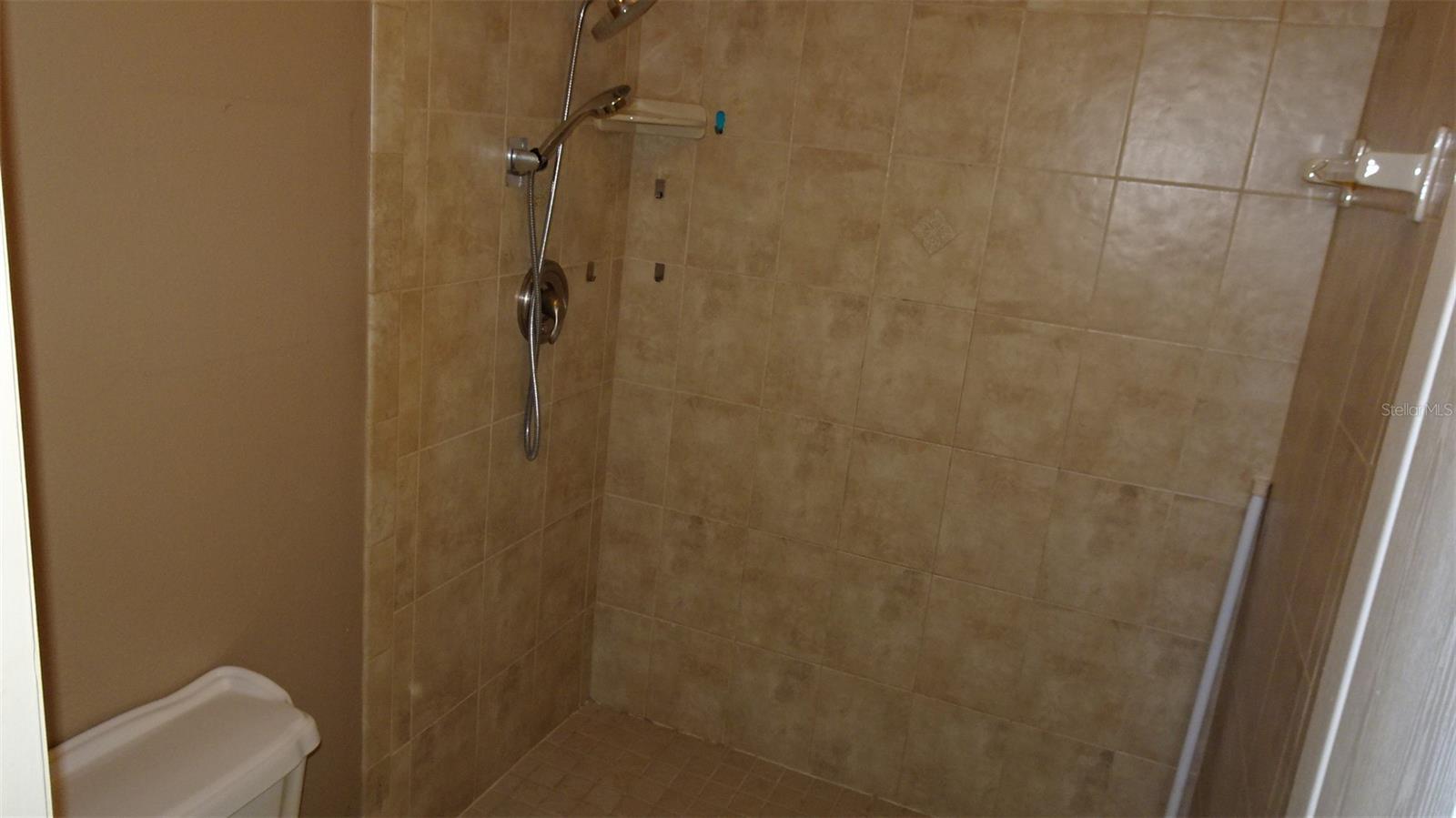 Photo #16