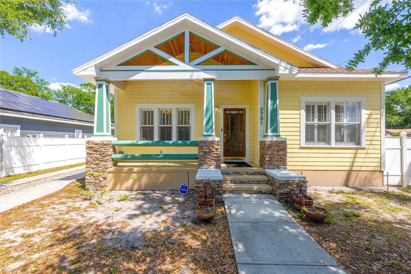 Photo one of 7701 N Dartmouth Ave Tampa FL 33604 | MLS TB8367327
