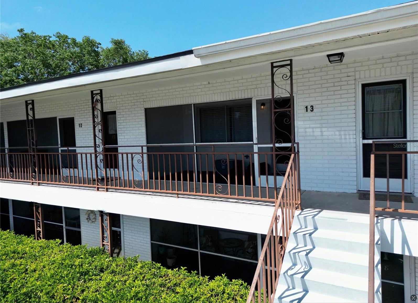 Photo one of 2348 Shelley St # 13 Clearwater FL 33765 | MLS TB8368741