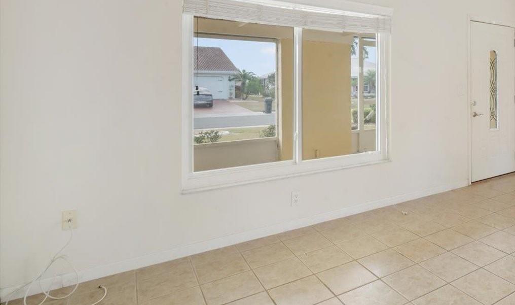 Photo #5