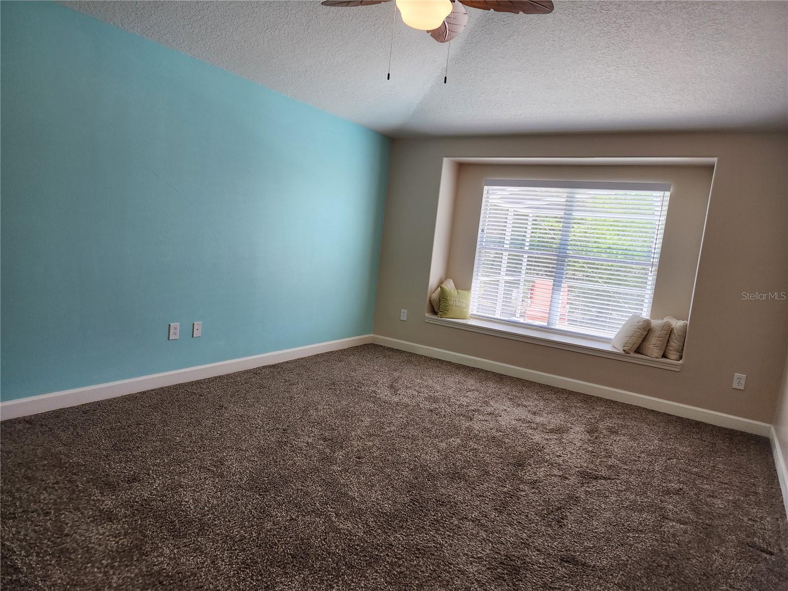 Photo #32