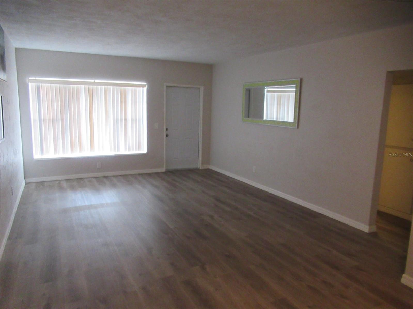 Photo #5