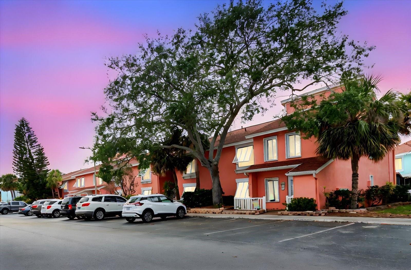 Photo one of 3675 41St S Way # K St Petersburg FL 33711 | MLS TB8374997