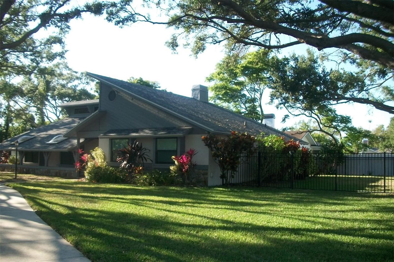 Photo #2