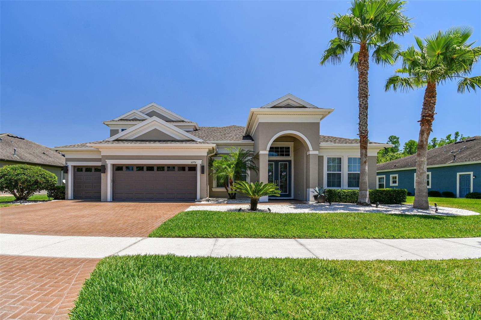 Photo one of 32791 Natural Bridge Rd Wesley Chapel FL 33543 | MLS TB8376047