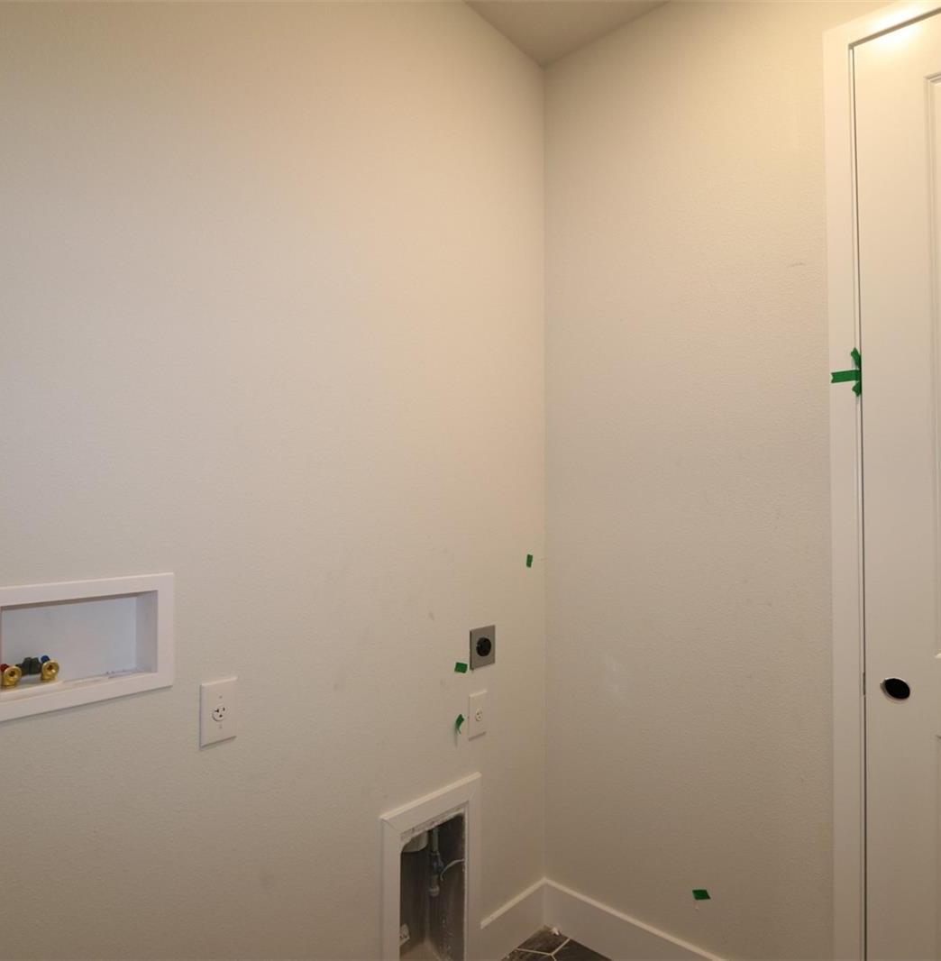 Photo #11