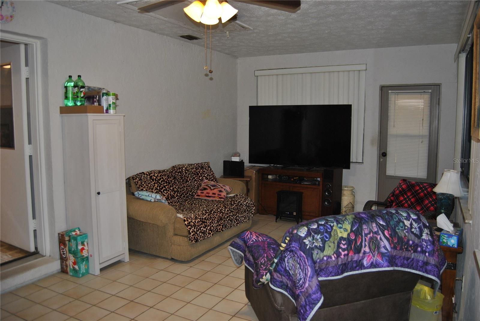 Photo #6