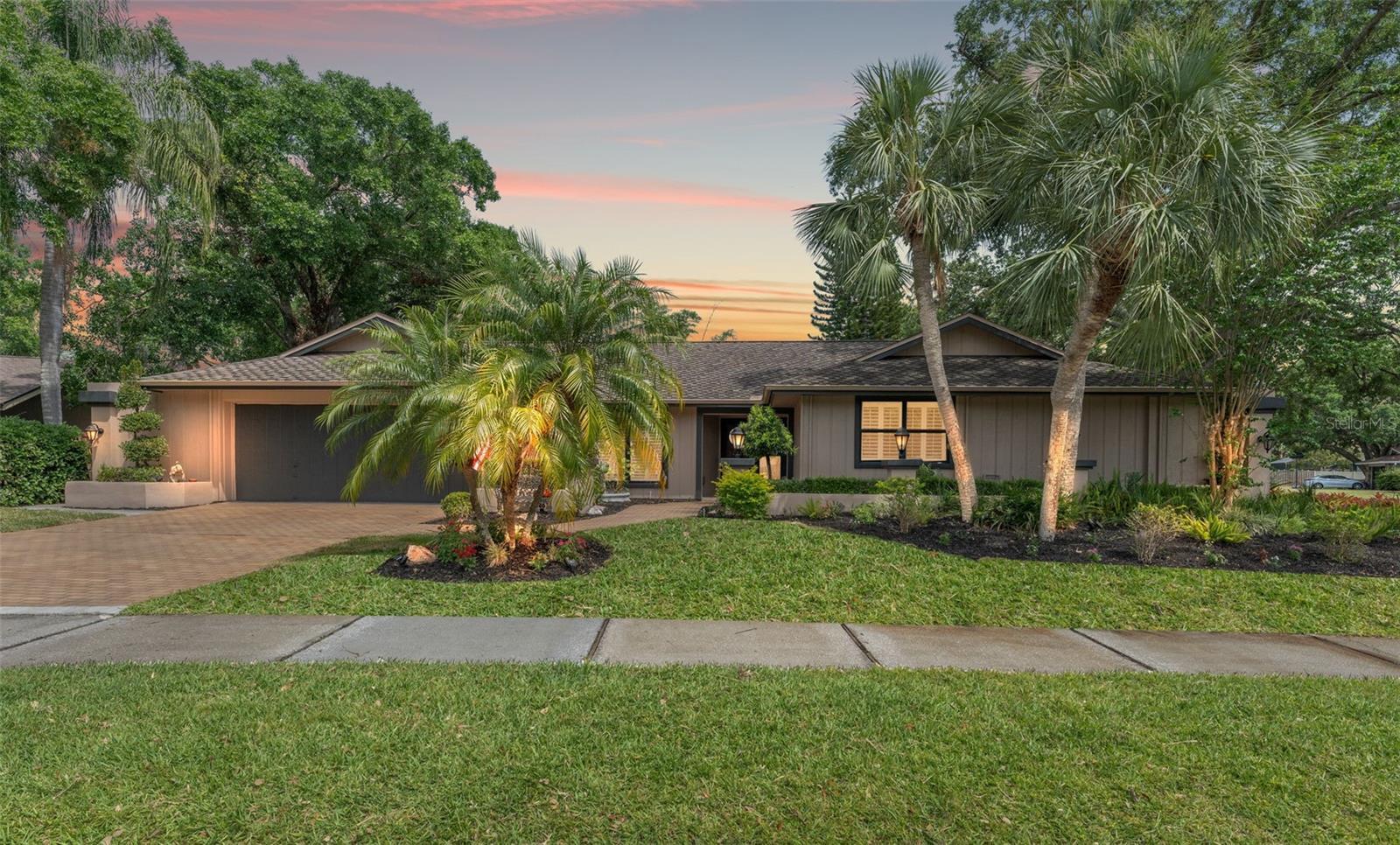 Photo one of 3320 Pattie Pl Palm Harbor FL 34685 | MLS TB8377944