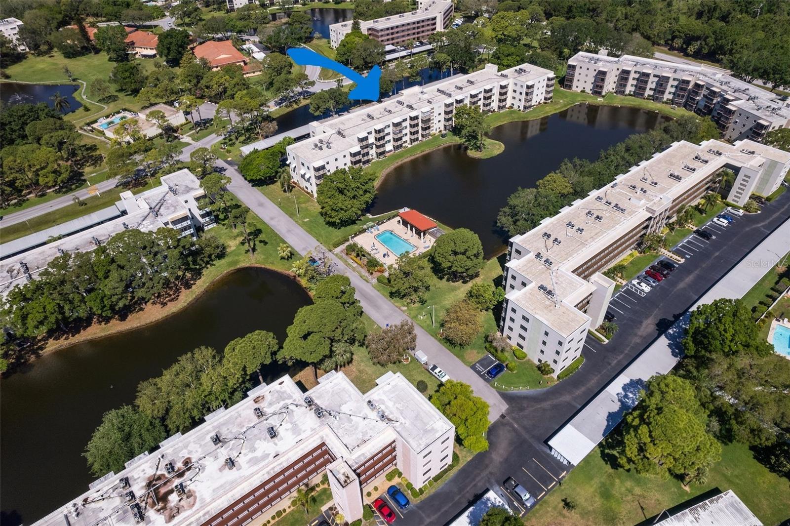 Photo one of 6070 80Th N St # 308 St Petersburg FL 33709 | MLS TB8378186