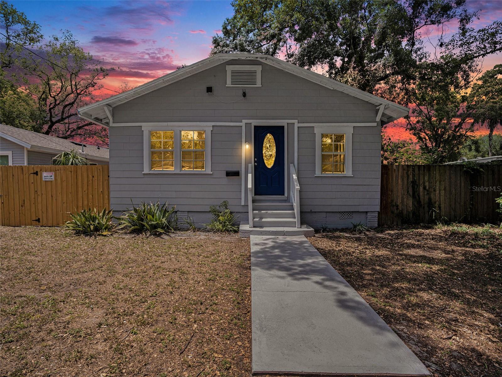 Photo one of 8114 N 11Th St Tampa FL 33604 | MLS TB8378170