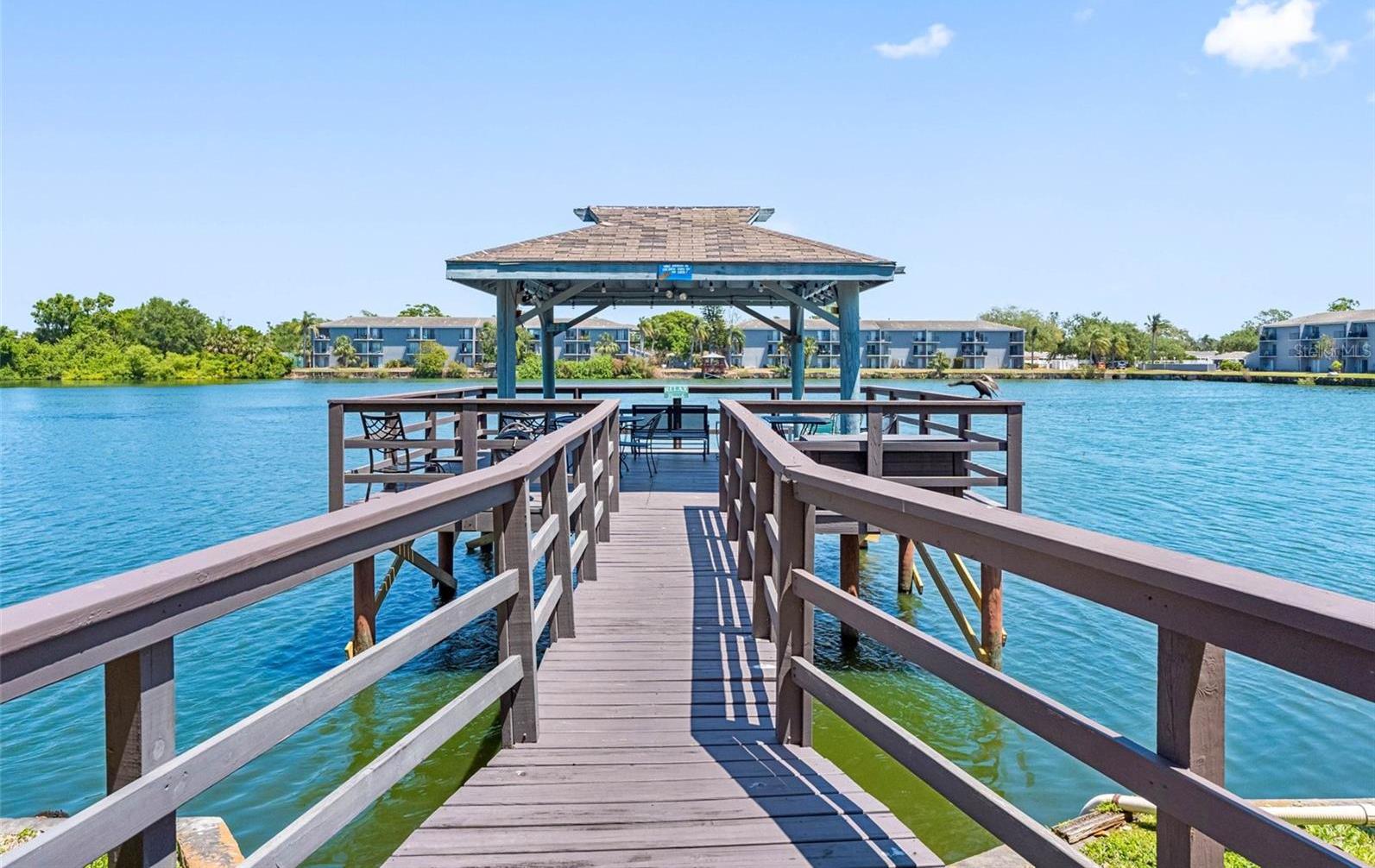Photo one of 11485 Oakhurst Rd # 312 Largo FL 33774 | MLS TB8378667