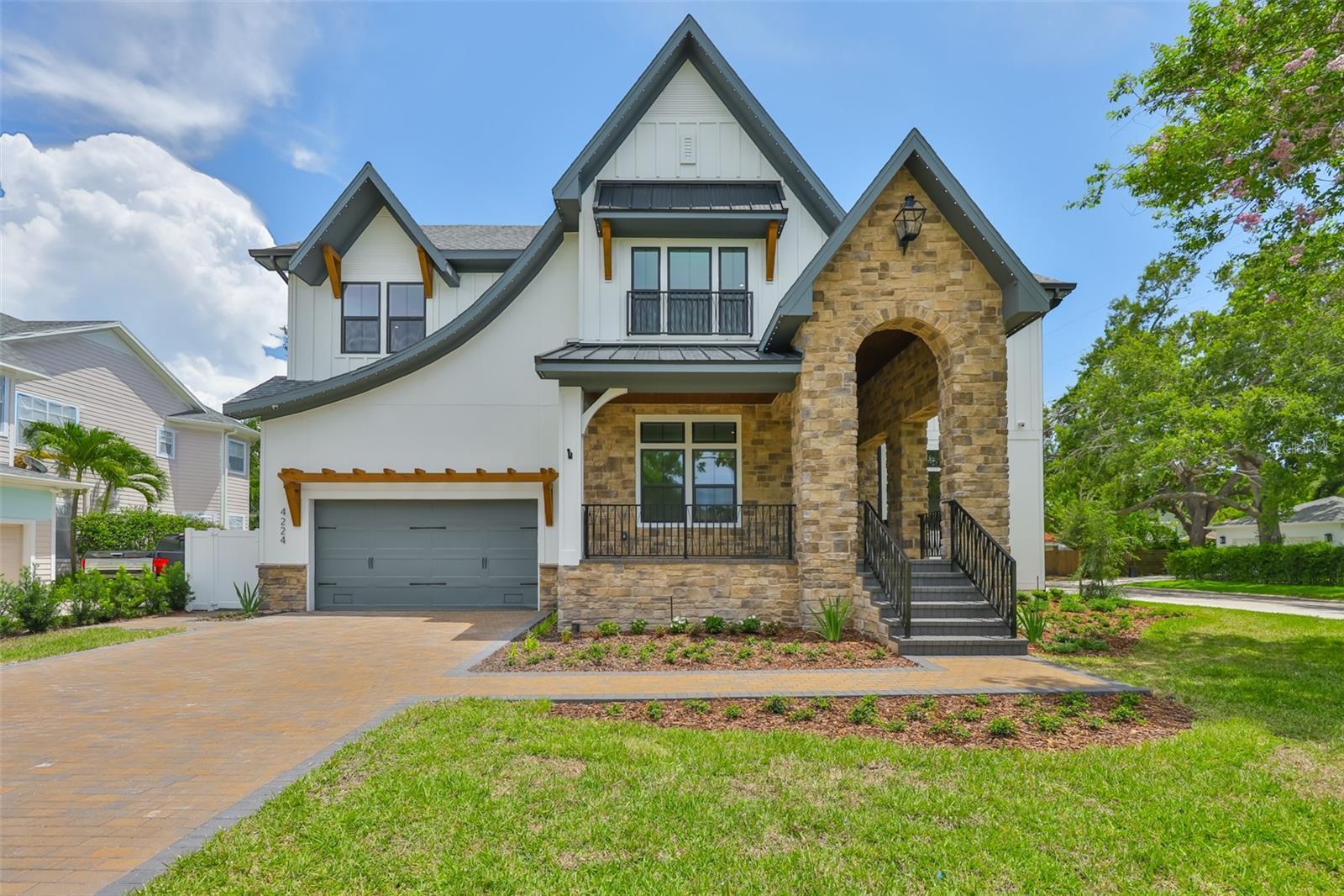 Photo one of 4224 W Corona St Tampa FL 33629 | MLS TB8378803