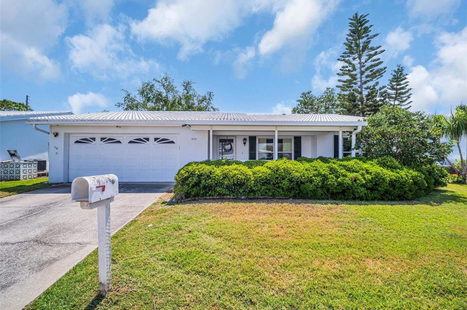 Photo one of 9136 42Nd N Ln Pinellas Park FL 33782 | MLS TB8379372