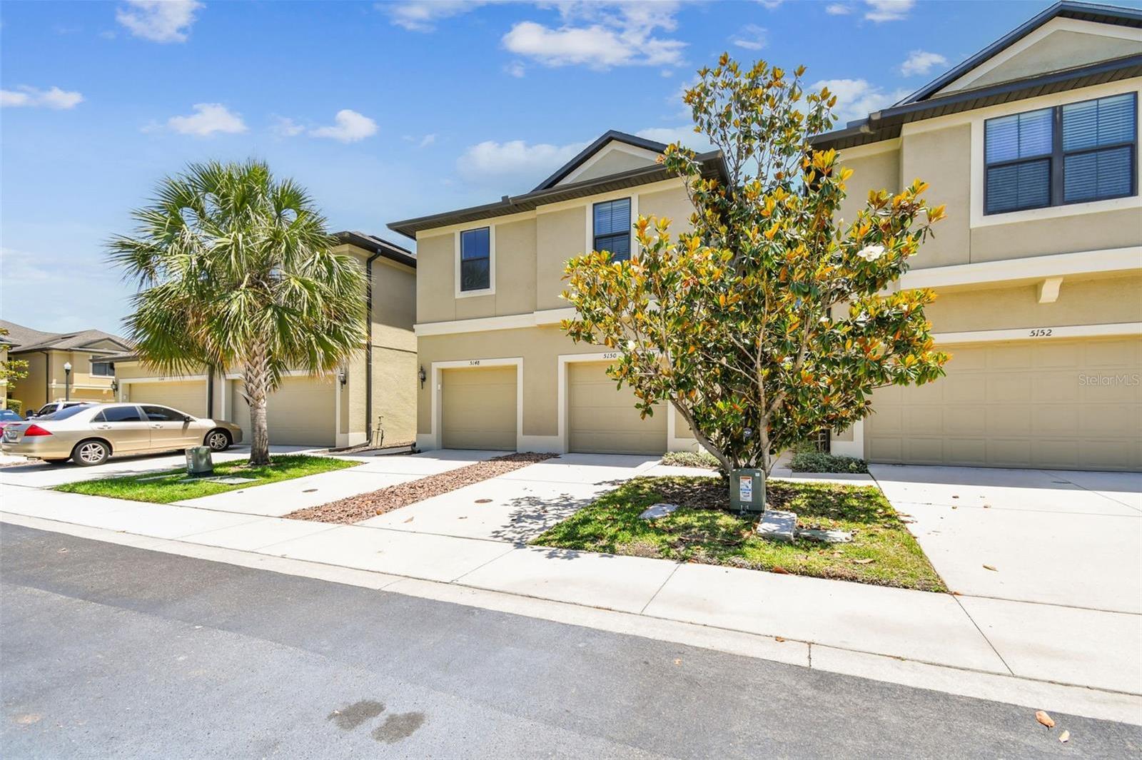 Photo one of 5150 Bay Isle Cir Clearwater FL 33760 | MLS TB8379724