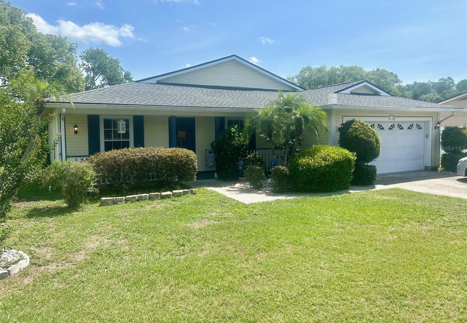 Photo one of 4074 Parkway Blvd Land O Lakes FL 34639 | MLS TB8381773