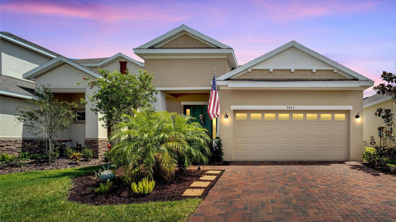 Photo one of 7423 Sungold Meadow Ct Apollo Beach FL 33572 | MLS TB8381725
