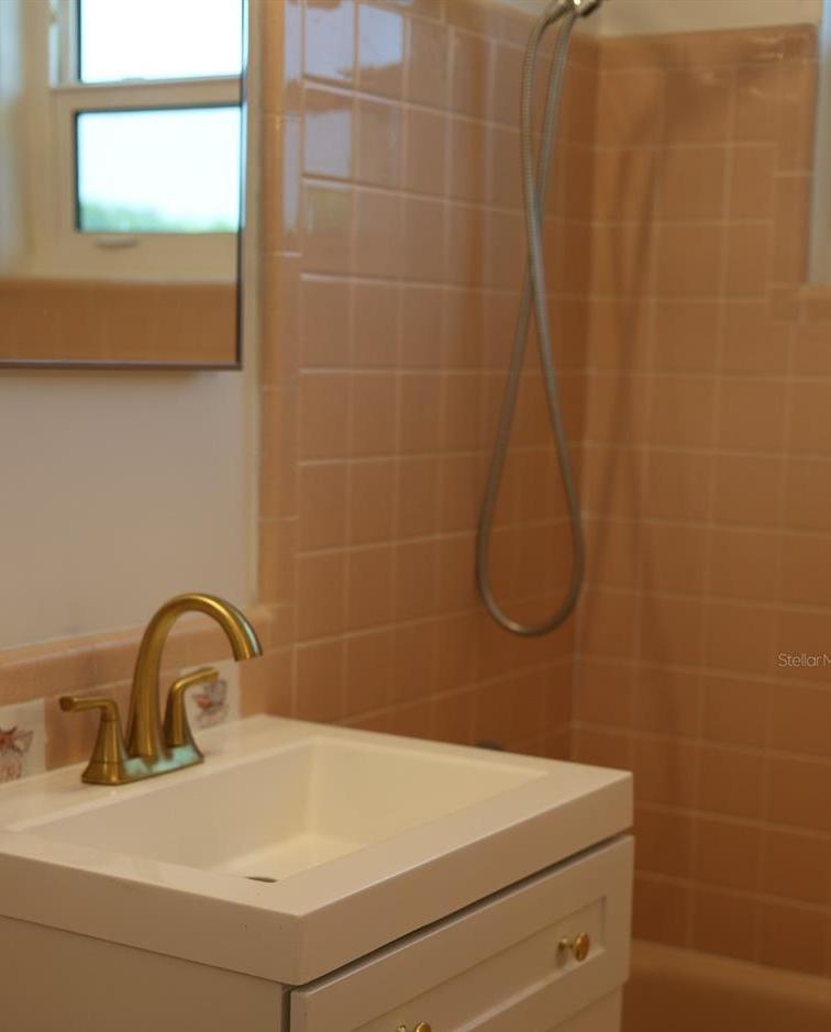 Photo #18