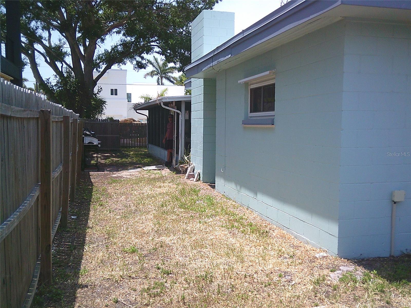 Photo #23