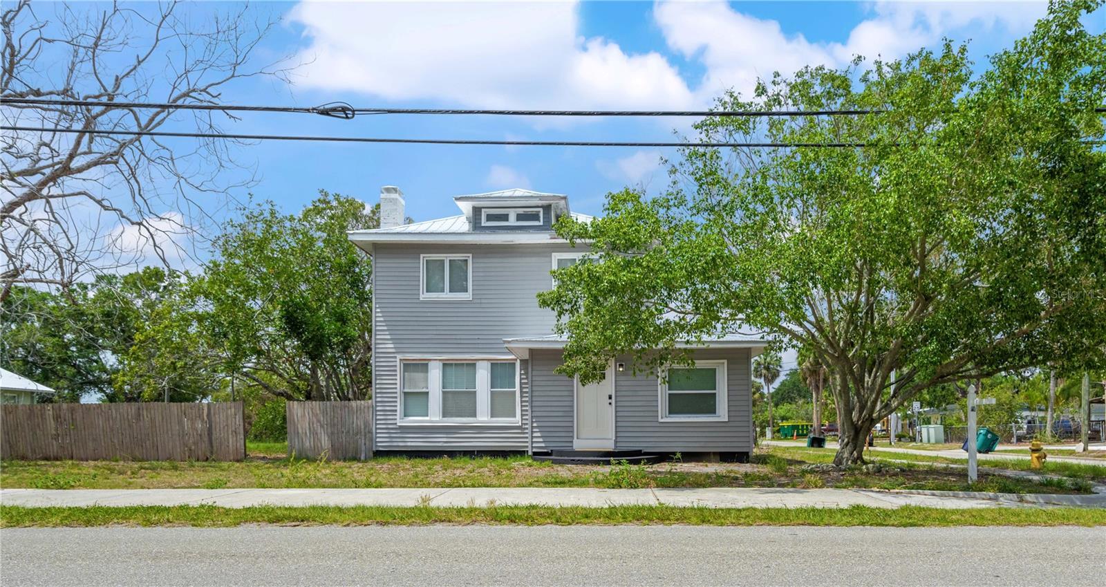 Photo one of 2700 10Th W St Palmetto FL 34221 | MLS TB8383184